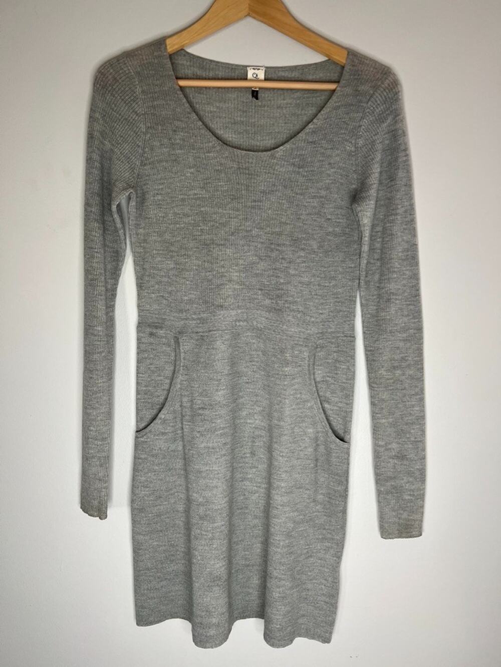 Qi Cashmere Wool Gray Knit Dress